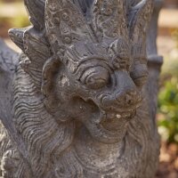 Gartenfigur 40 cm hoch Wächter Löwe Beton-Steinguss massiv